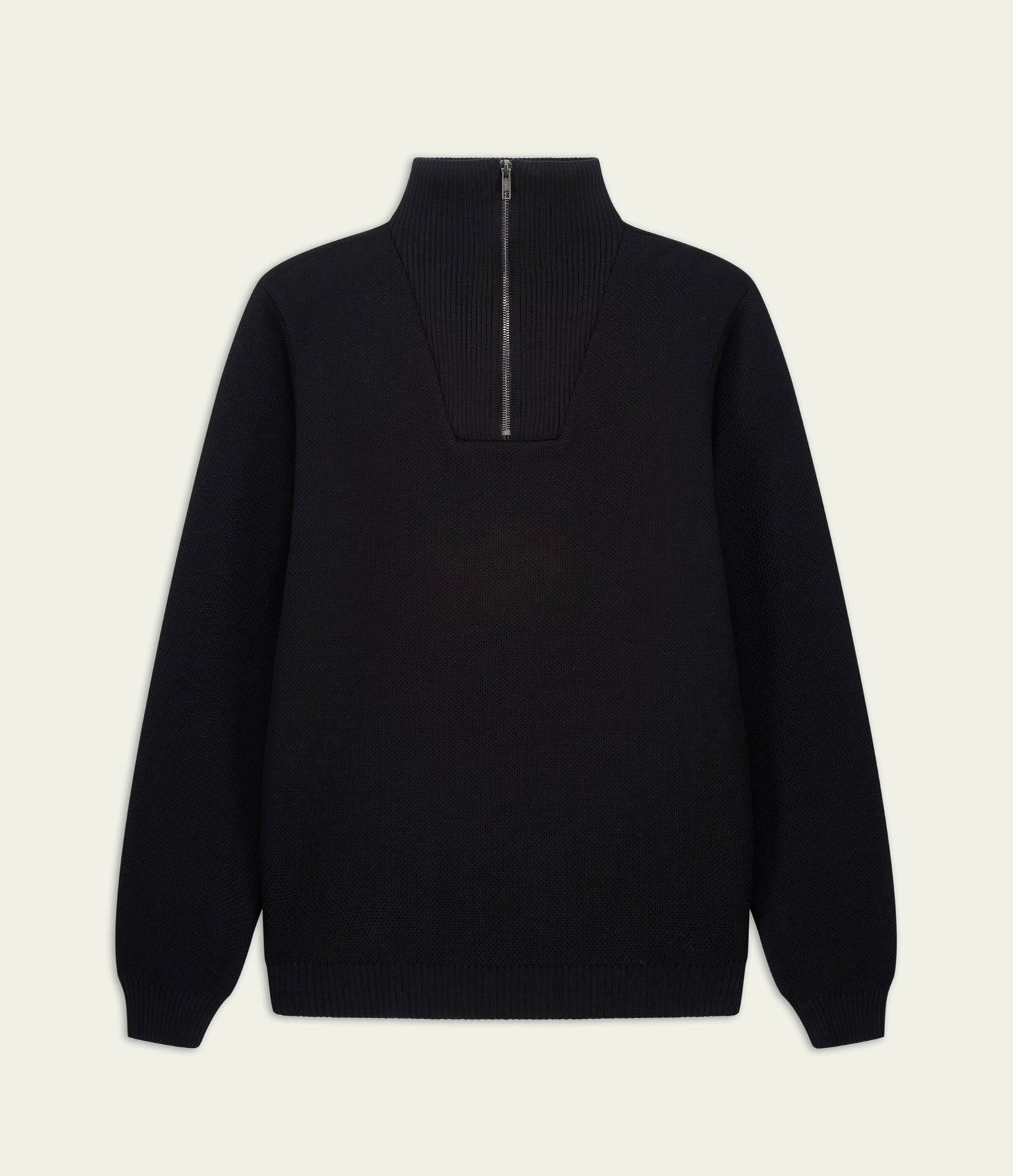 Nitto Knitwear: Youri Communneur