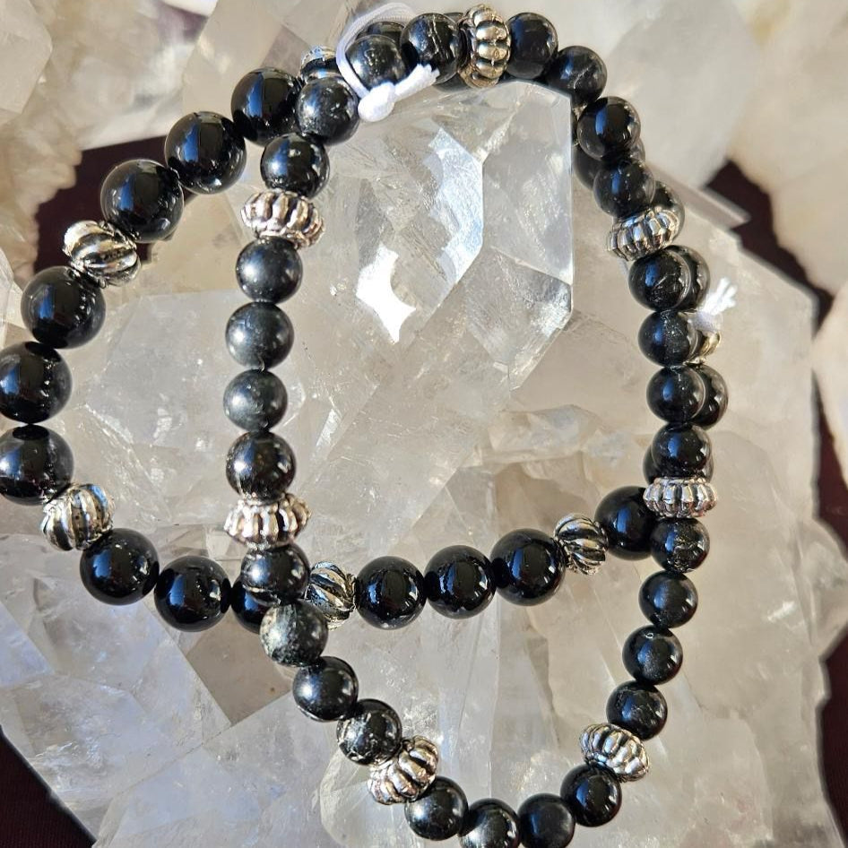Turmalin Armband schwarz 6mm 8mm Schutzstein Energie Spirit Place Winterthur Schweiz