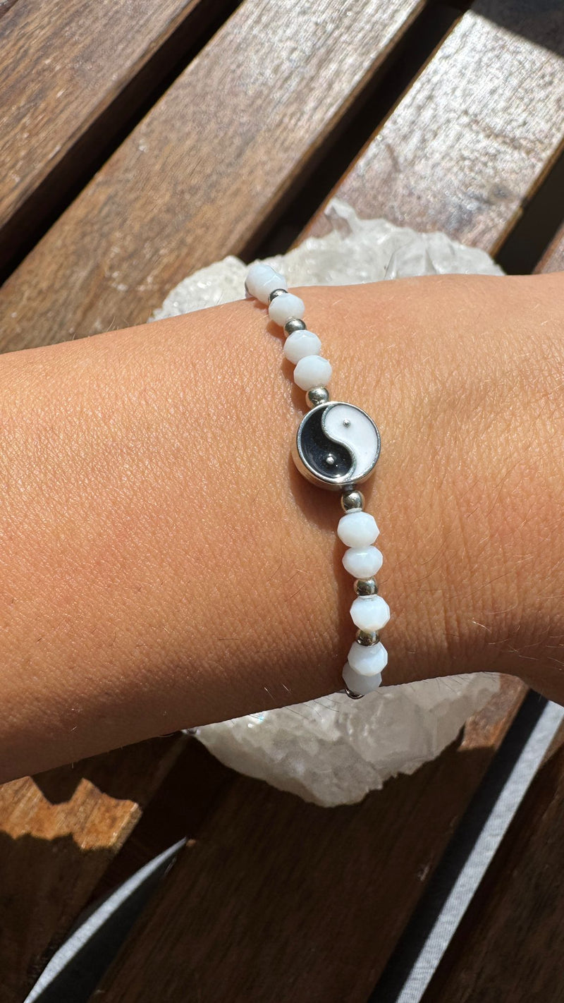 Yin Yang Armband Weiss Silber Symbol für Balance und Harmonie Spirit Place Schweiz