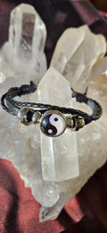 Brassard Yin Yang - Harmonie et style dans un accessoire vereint