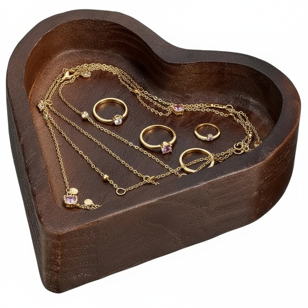 Love In The Air Wooden Heart-Shaped Candle 3wick - JAZ Body Essentials