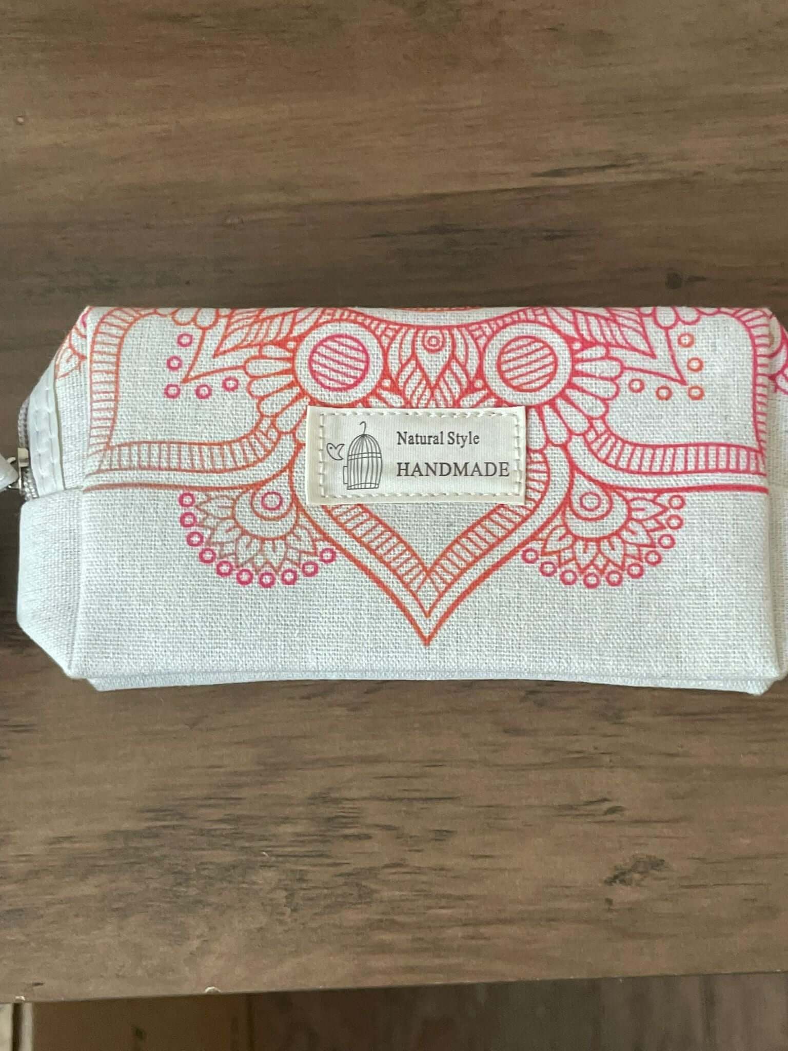 Melanated Women Cosmetic Bag — Afrocentric & Affirmation Styles